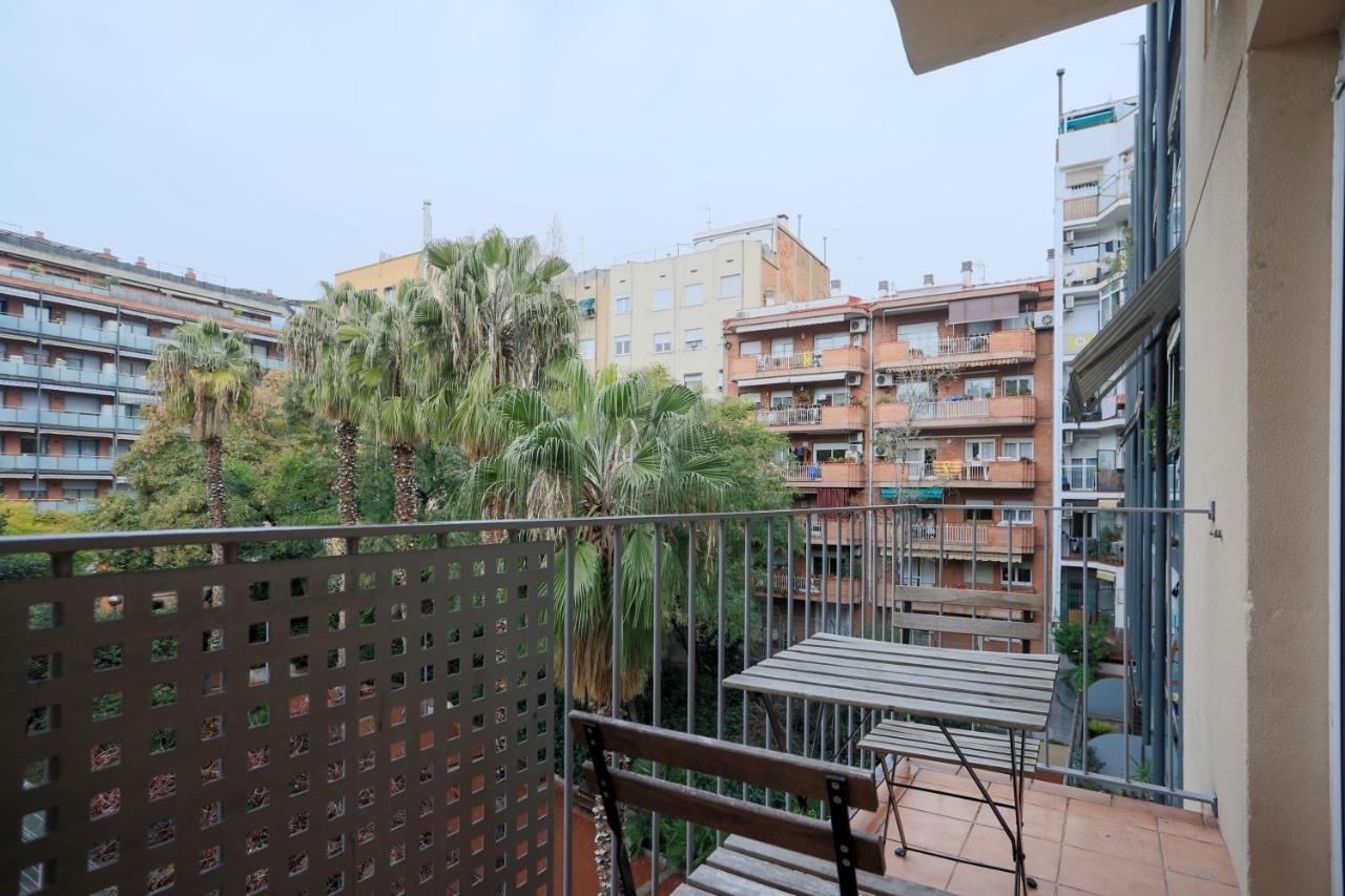 Bbarcelona Sagrada Familia Flats Apartment Bagian luar foto